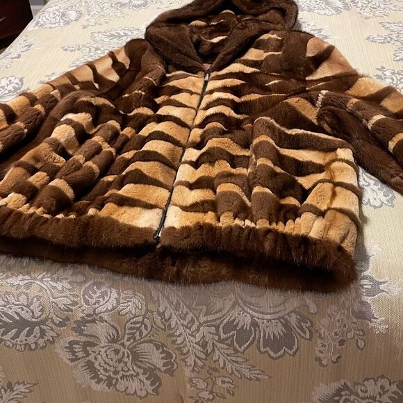 Brown and Tan sheared genuine mink fur jacket - Picture 1 of 7